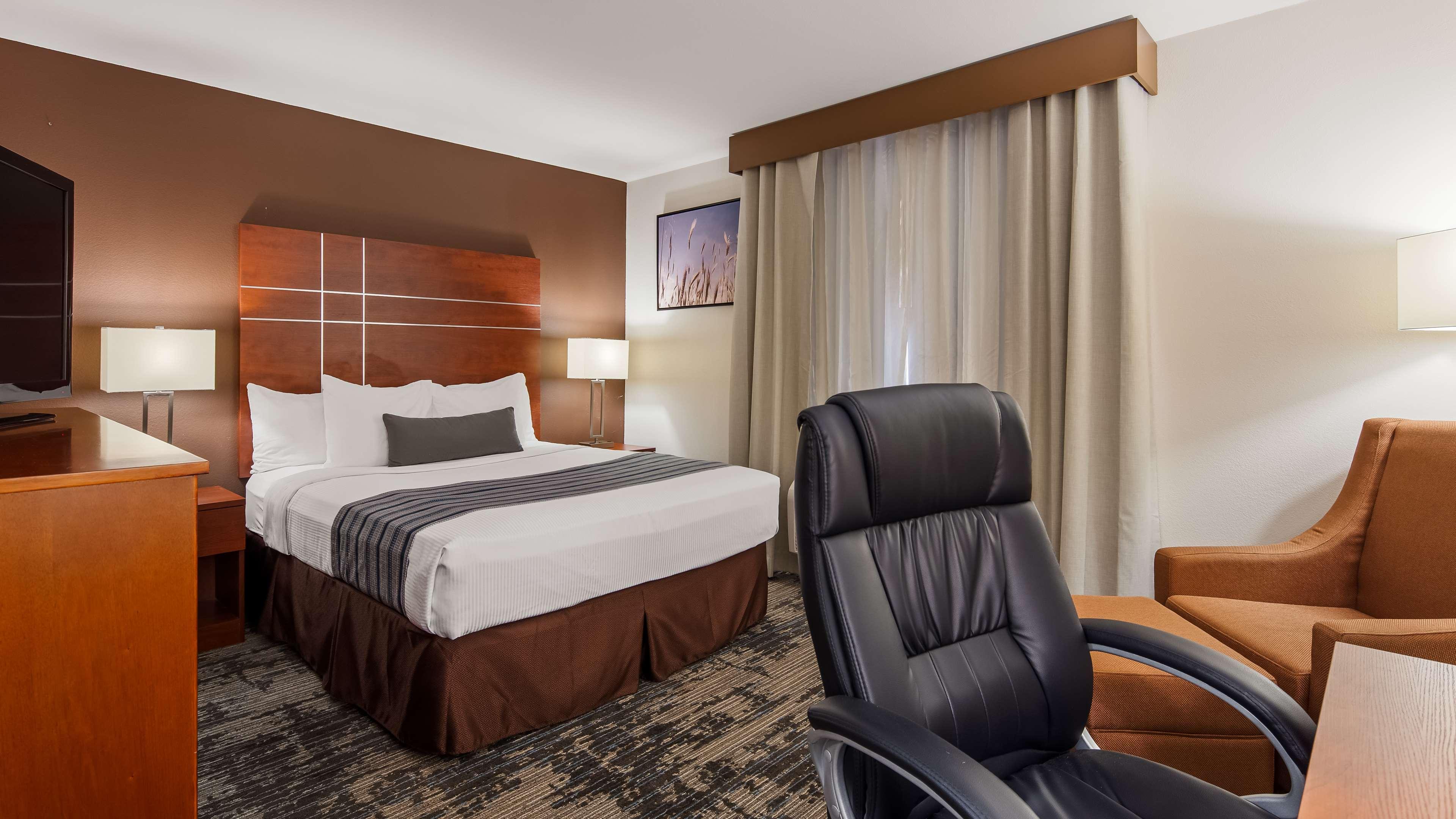 Best Western Plus Wakeeney Inn & Suites Eksteriør bilde